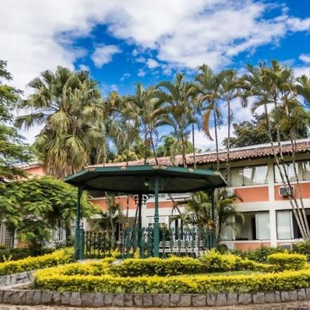 Hotel Fazenda Rochedo Conservatória Exterior foto